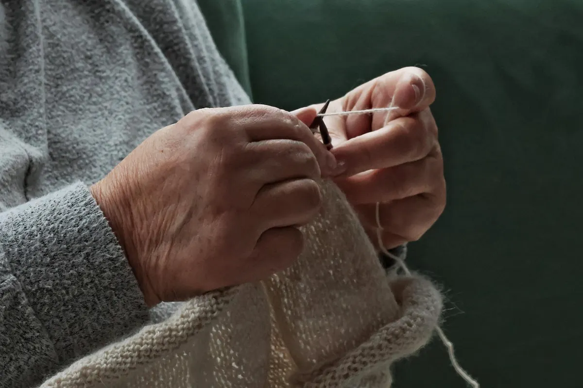 A Beginner's Checklist Before You Start Your First Knitting Project